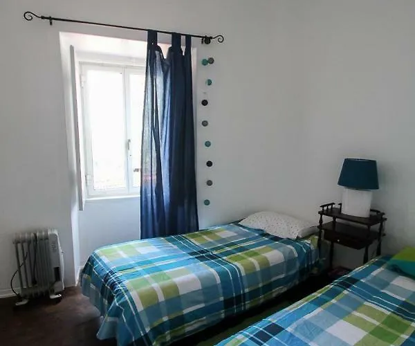 Casas Do Patio Sem Cantigas 4 *